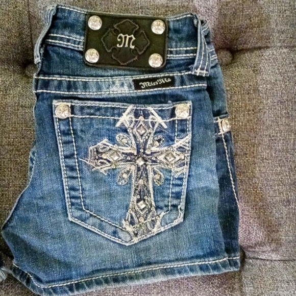 Shorts - Picture 1 of 1